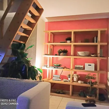 בית אירוח Attic Private Bedroom אלג'זור