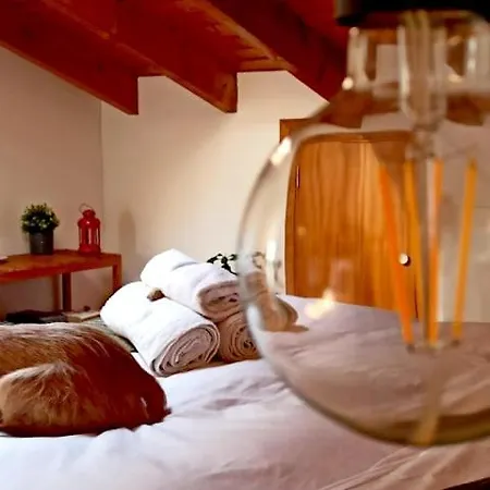 Privatunterkunft Attic Private Bedroom *
